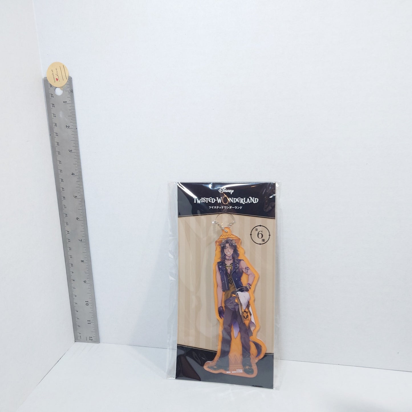 Leona Kingscholar Twisted Wonderland Acrylic Keychain