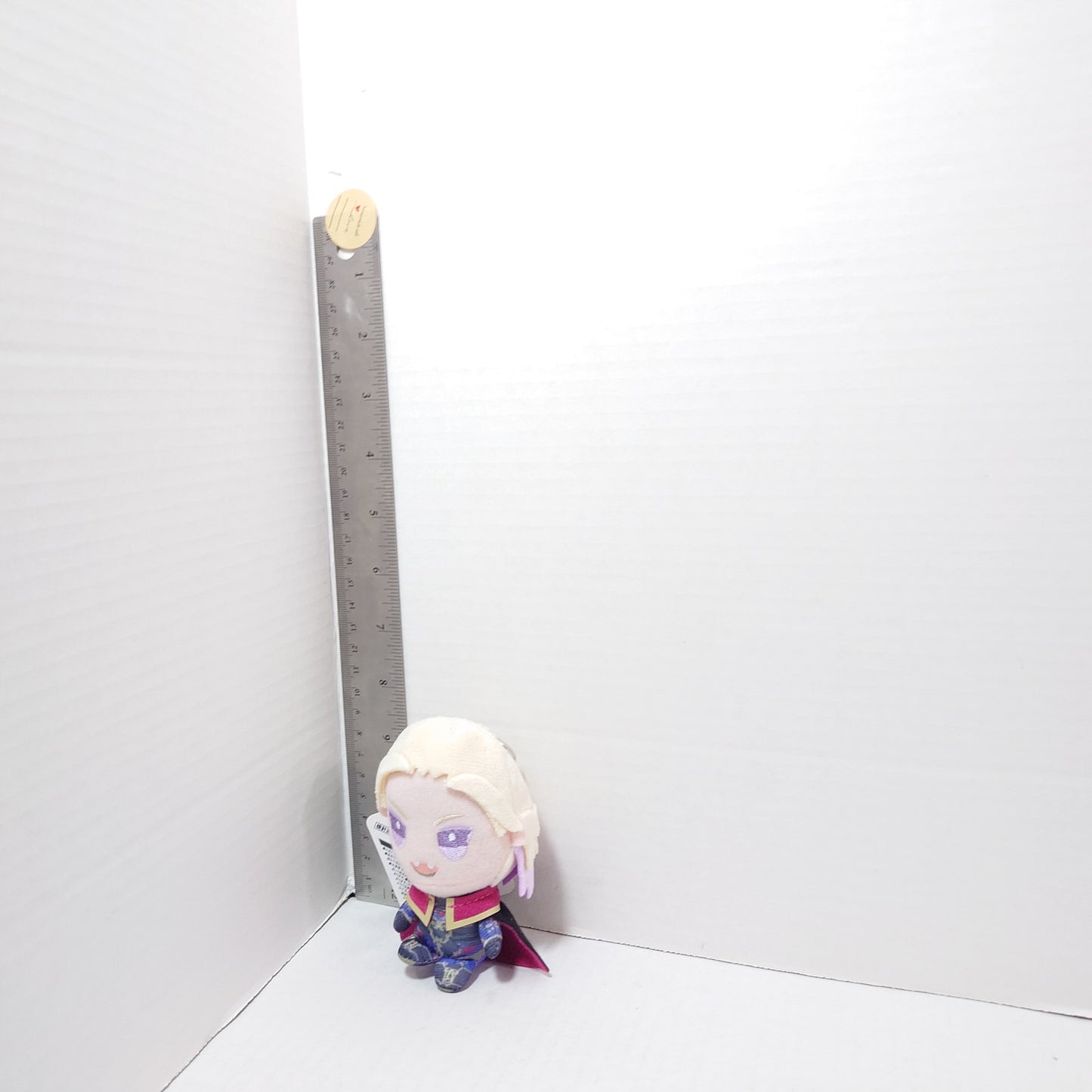 Vil Schoenheit Pomefiore Twisted Wonderland Chimakko Plush