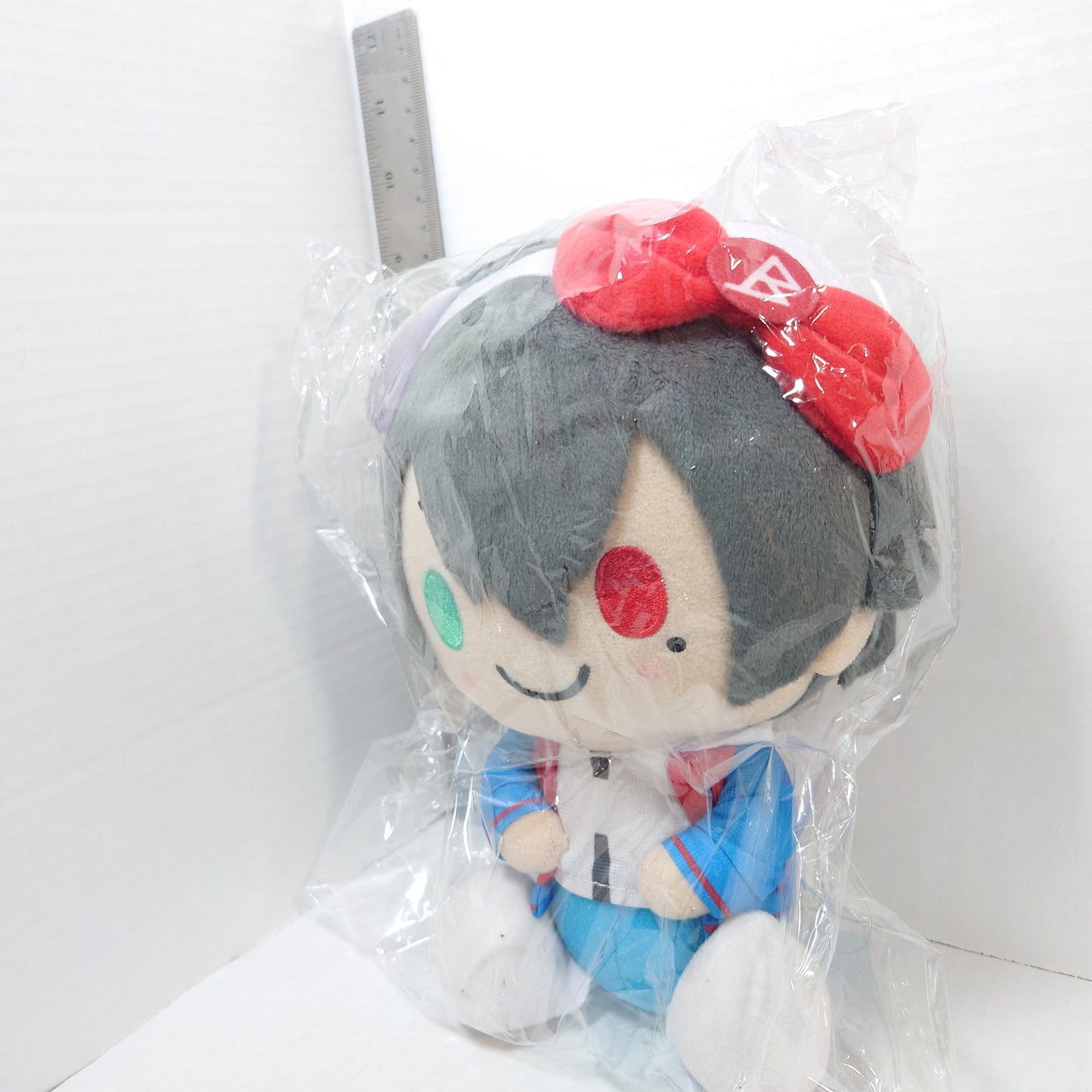 Ichiro Yamada Hypnosis Mic x Sanrio Plush Hello Kitty Ver