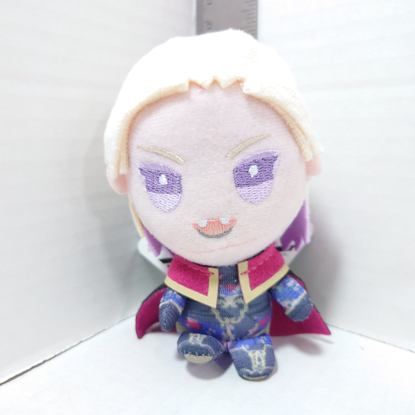 Vil Schoenheit Pomefiore Twisted Wonderland Chimakko Plush