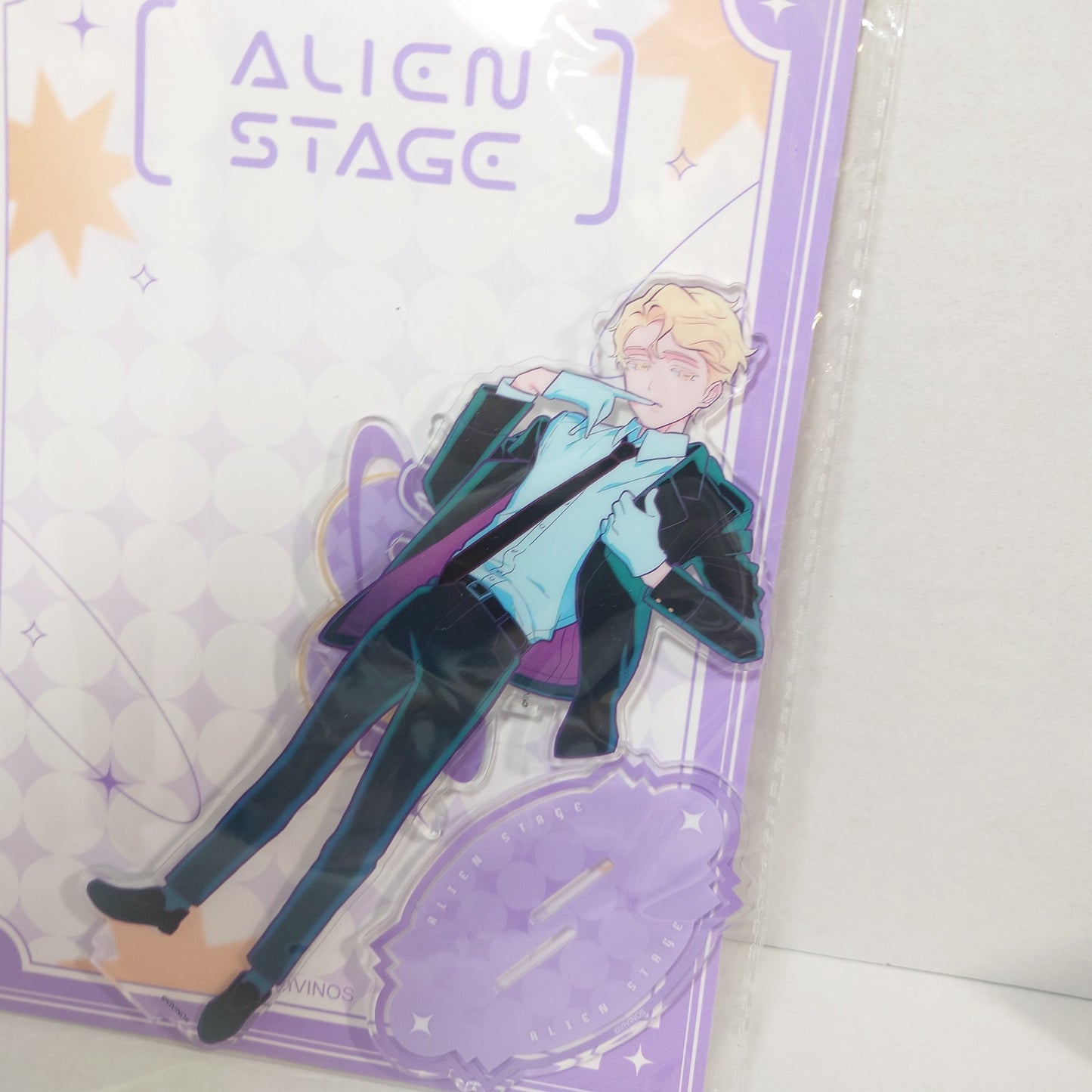 Luka Alien Stage Cafe Acrylic Stand