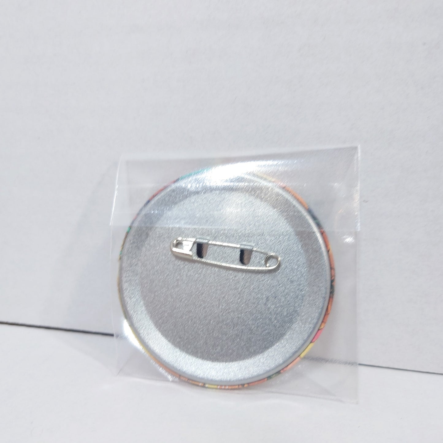 Tori Himemiya fine Ensemble Stars Anniversary Pin