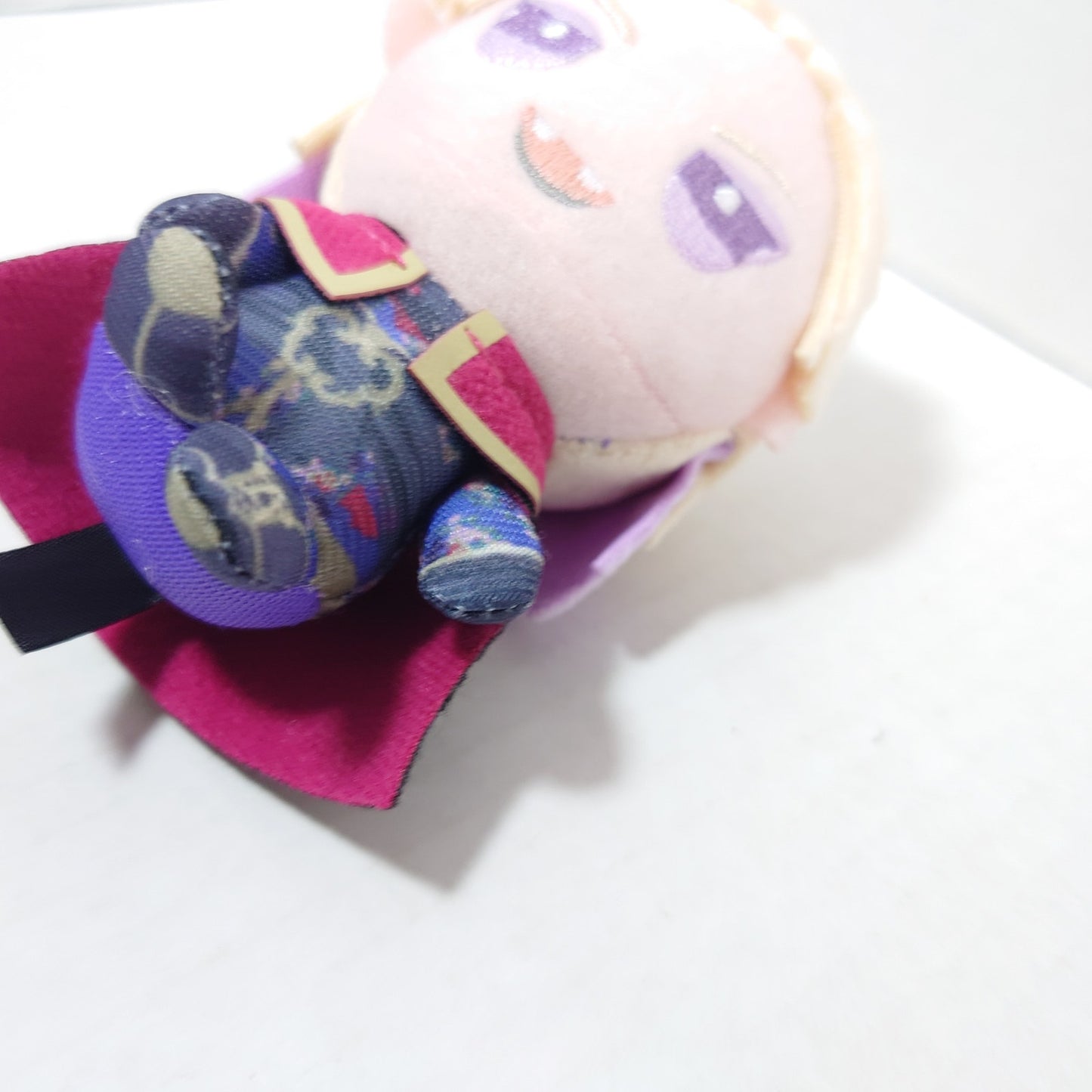 Vil Schoenheit Pomefiore Twisted Wonderland Chimakko Plush