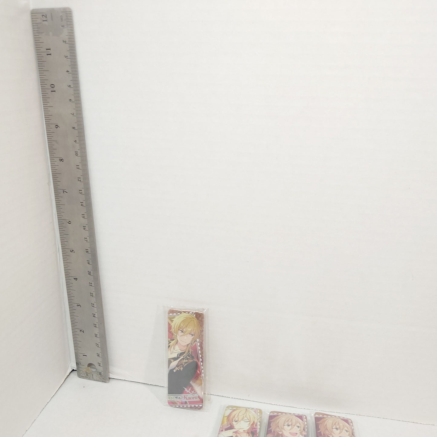 Kaoru Hakaze UNDEAD Ensemble Stars Button Pin Set