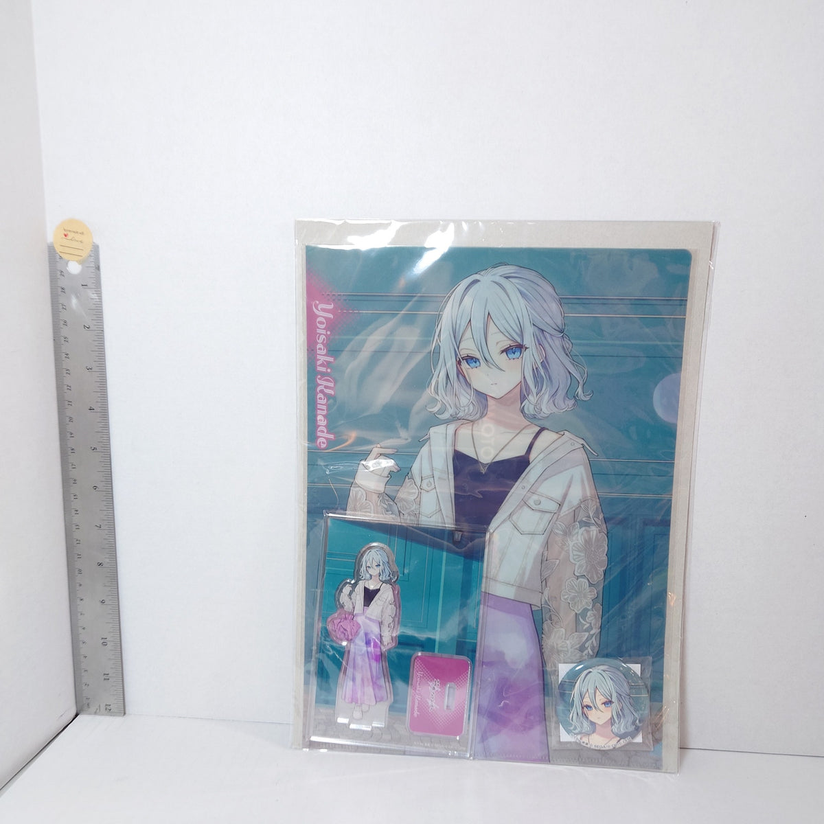 Kanade Yoisaki 25-ji, Night Code de. Project Sekai x ZOZOTOWN Set