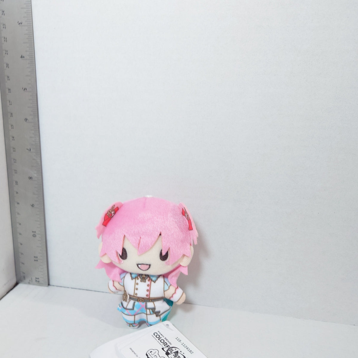 Airi Momoi MORE MORE JUMP Project Sekai Fuwapuchi Nui Plush