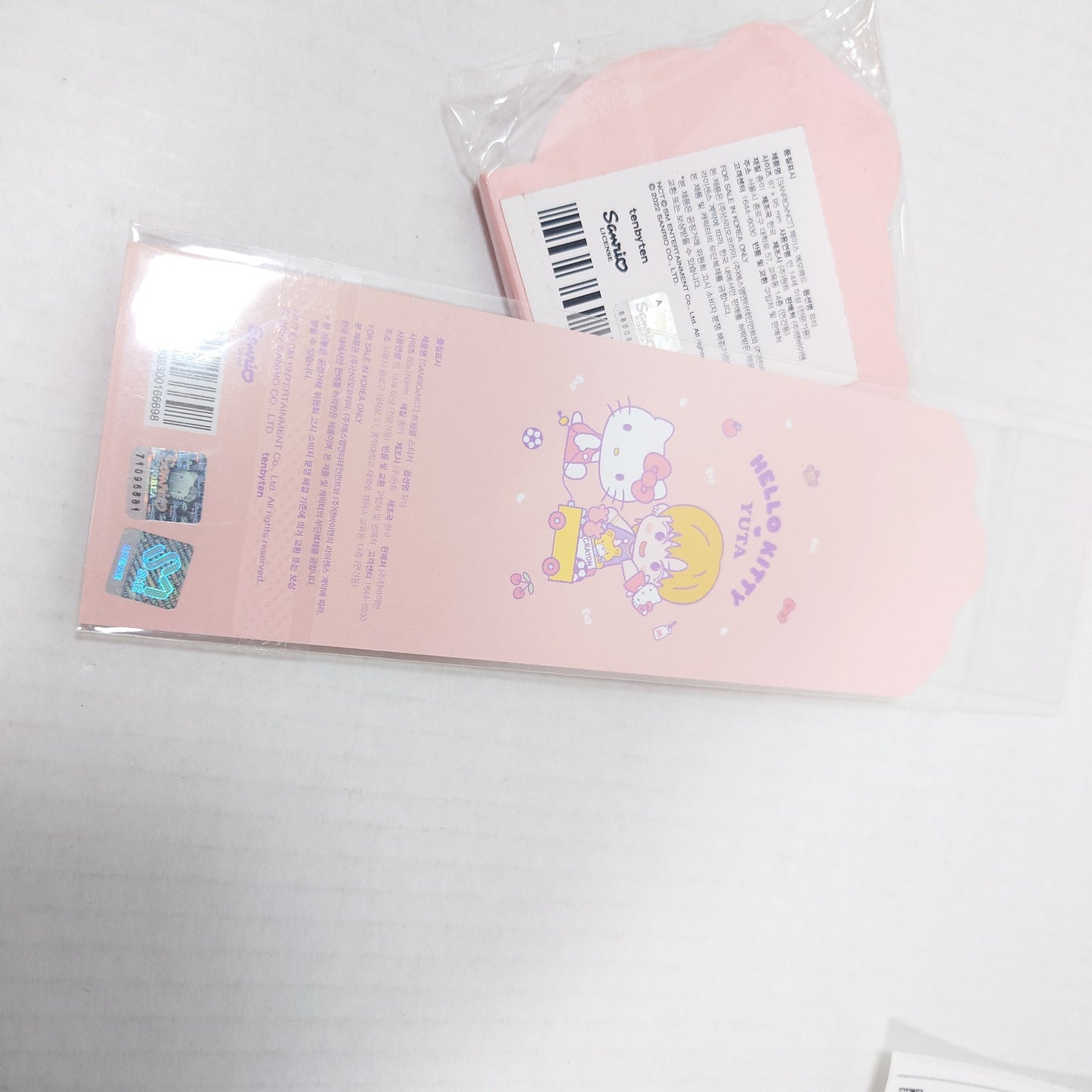 NCT x Sanrio Yuta Nakamoto & Hello Kitty Face Memo Pad & Sticker Sheet Set