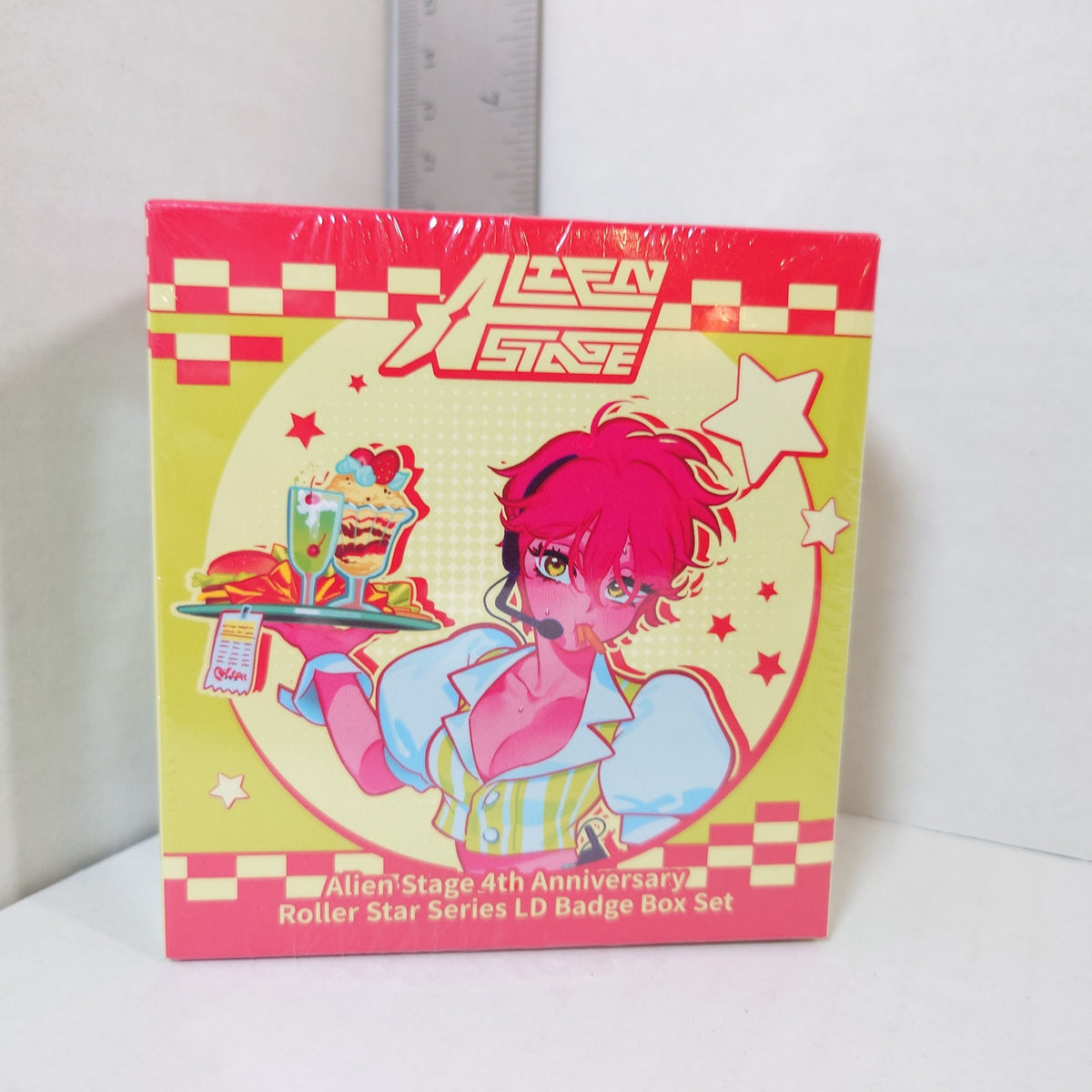 Alien Stage 4th Anniversary Roller Stars Series LD Badge Set