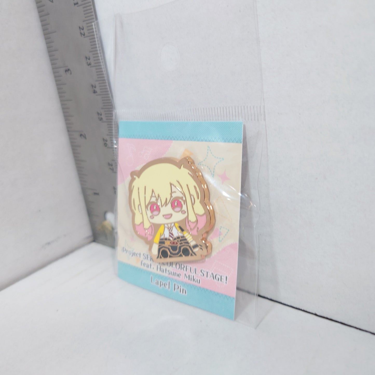 Saki Tenma Leo/Need Project Sekai MySekai Lapel Pin