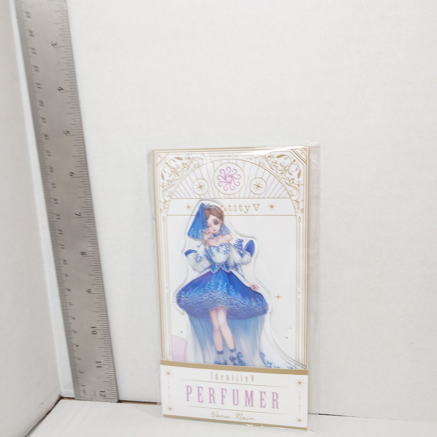 Vera Nair (Perfumer) Identity V x Lawson Acrylic Stand