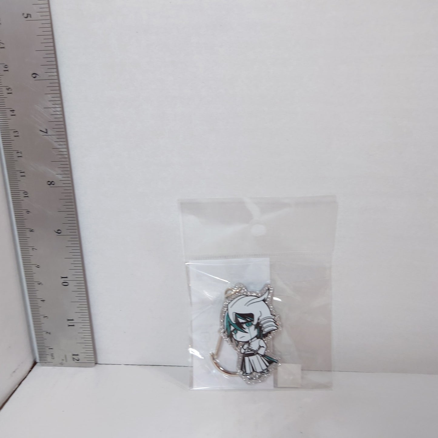 Ulquiorra Cifer BLEACH Acrylic Keychain