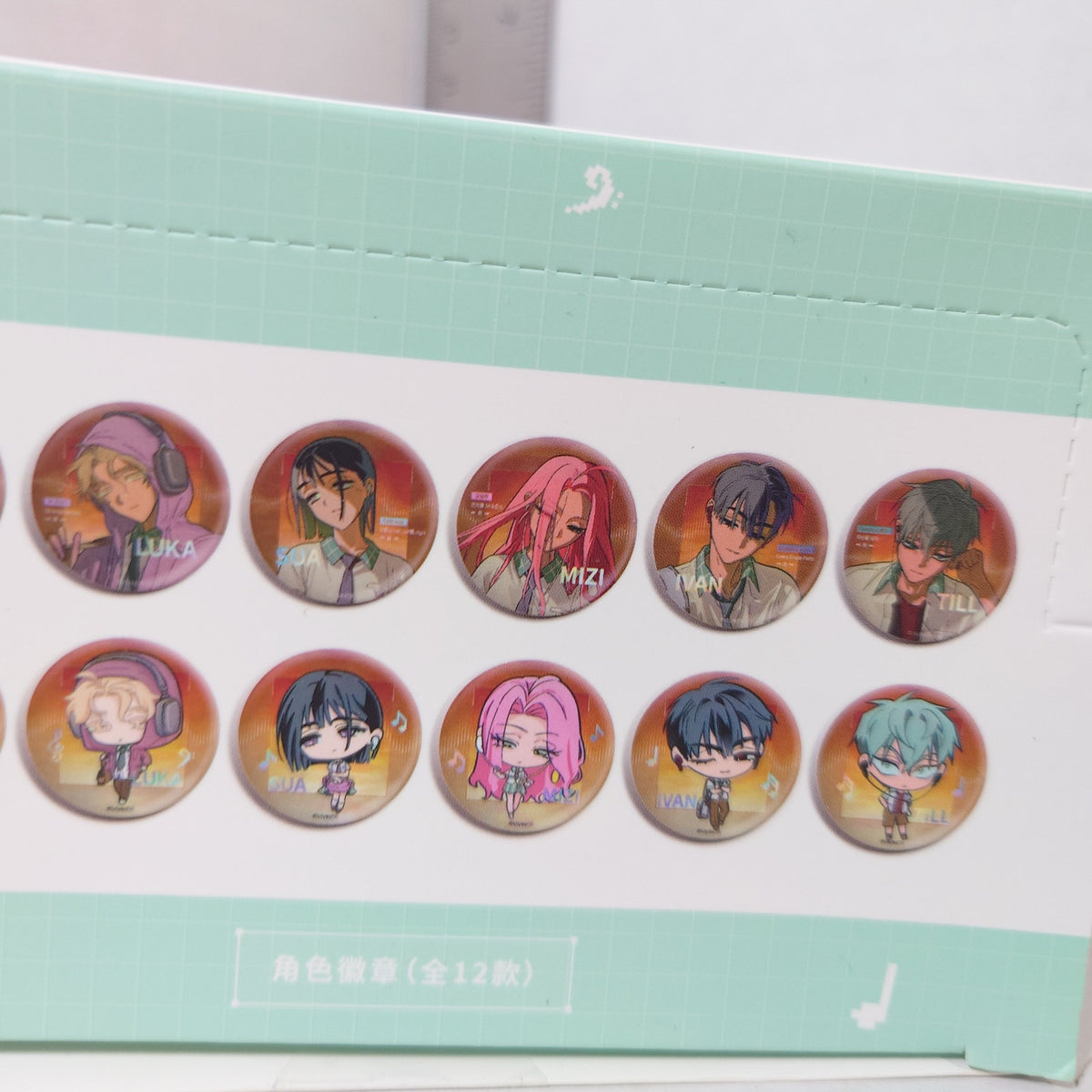 COMPLETE SET Alien Stage Fading Youth Badge