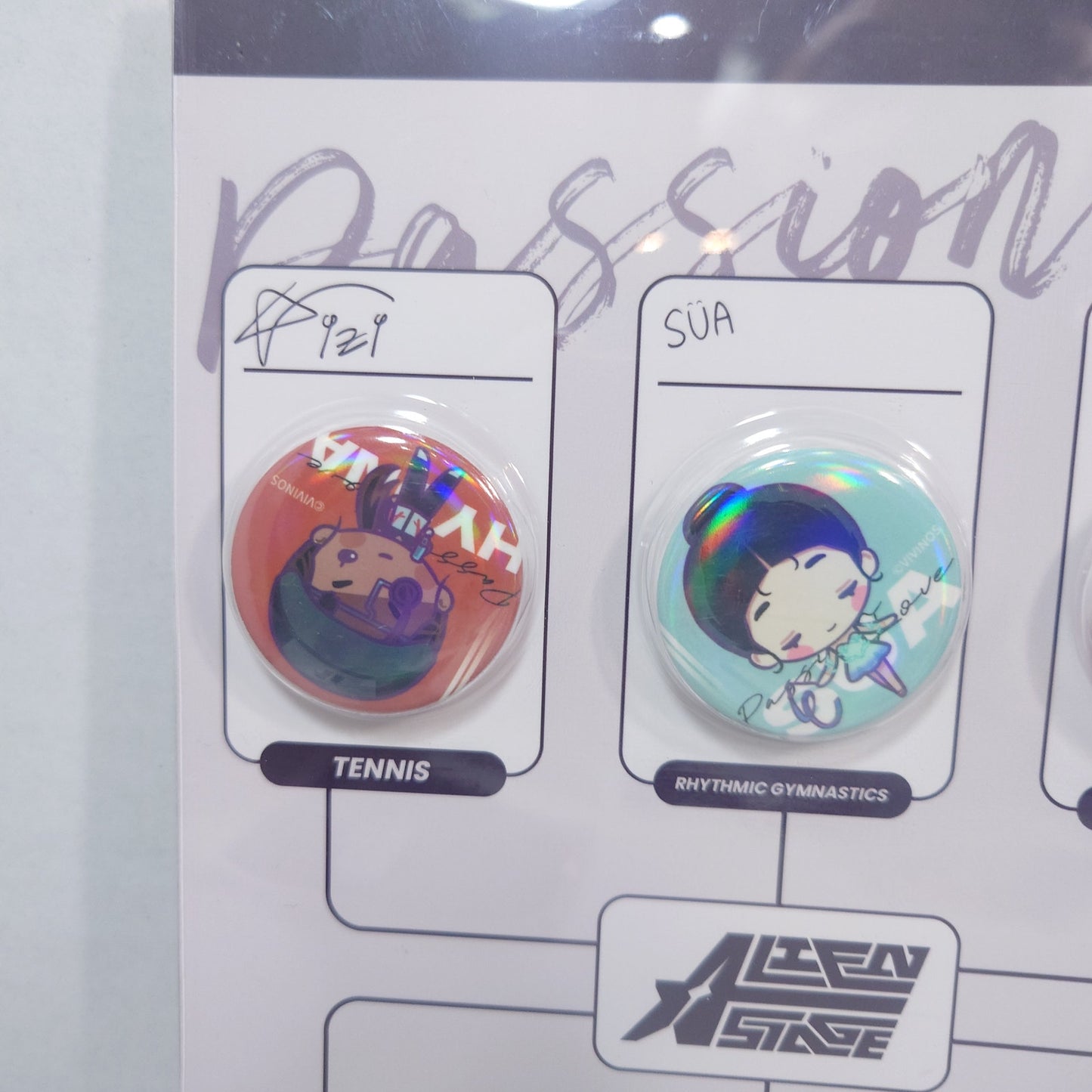 Alien Stage Passion Love Group Badge Set & Stamp Sticker