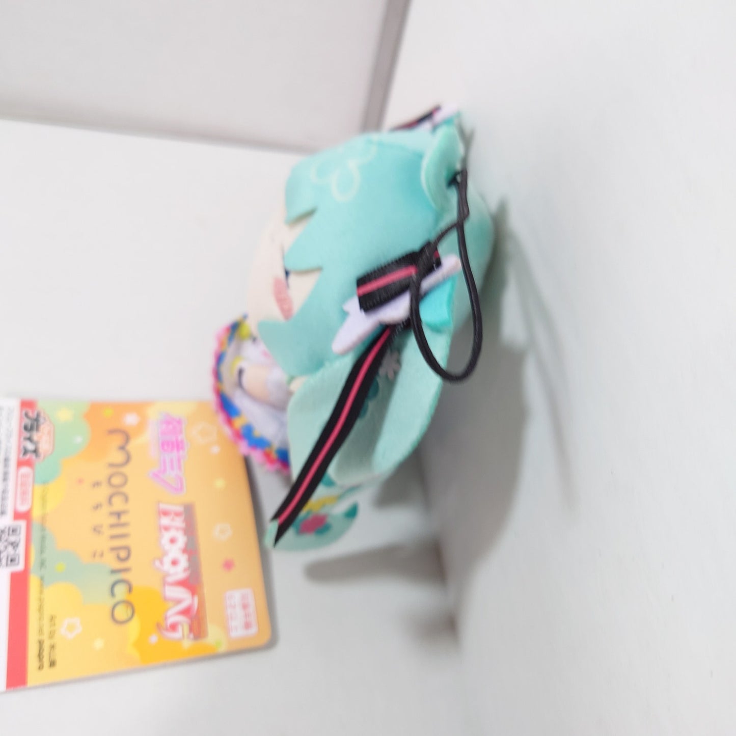 Hatsune Miku Japan Tour 2025 "Blooming" Mochipico Plush
