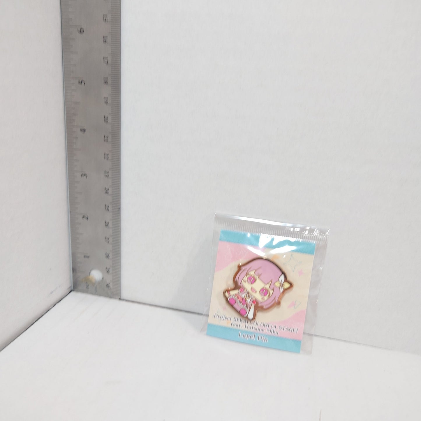 Emu Otori Wonderlands x Showtime Project Sekai MySekai Lapel Pin