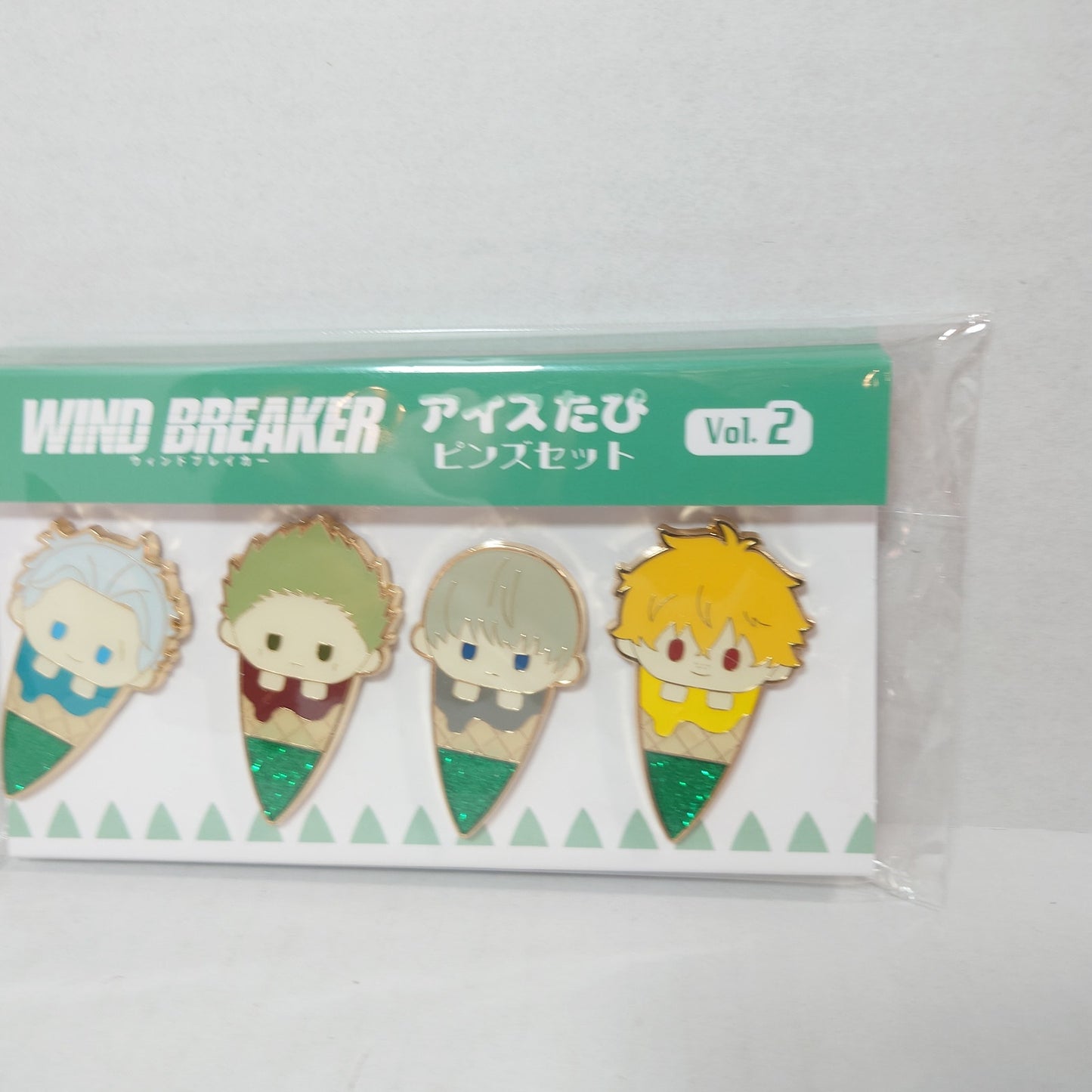 WIND BREAKER Ice Tapioca Pin Set