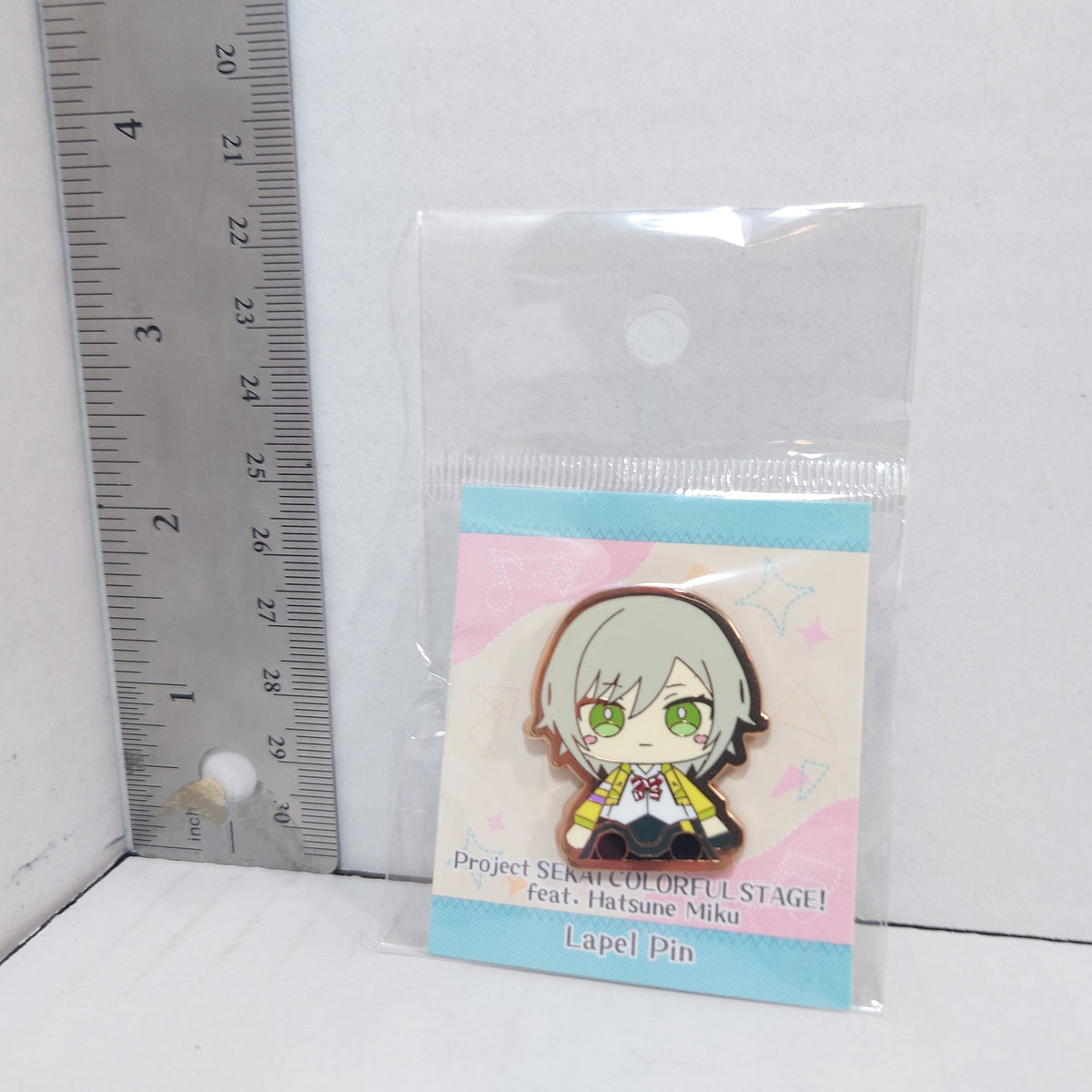 Shiho Hinomori Leo/Need Project Sekai Lapel Pin