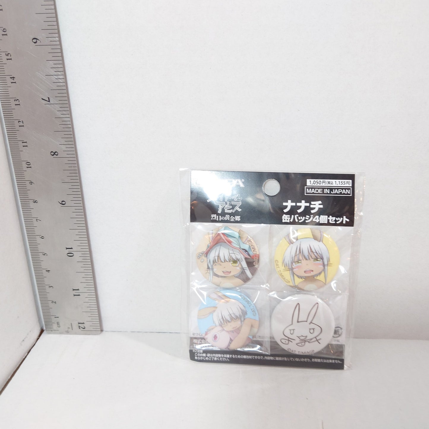 Nanachi Made In Abyss Badge Set