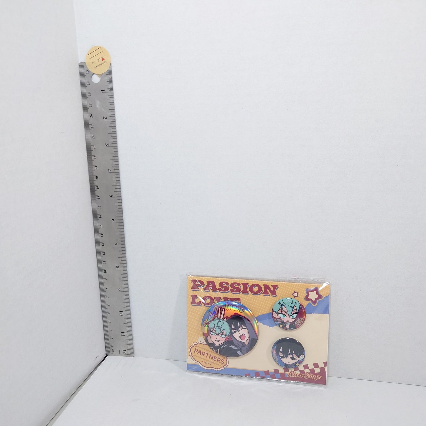 Ivan & Till Alien Stage Passion Love Pin Set