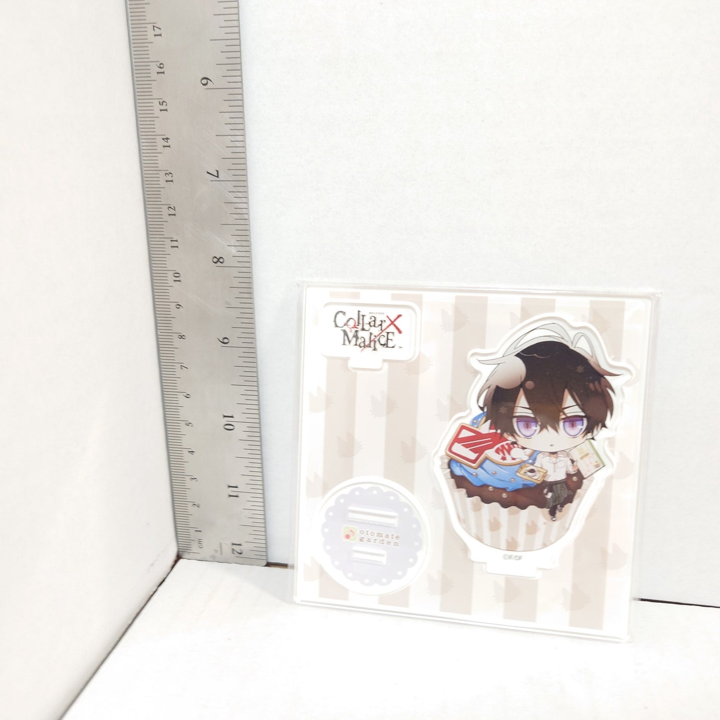 Aiji Yanagi Collar x Malice Acrylic Stand