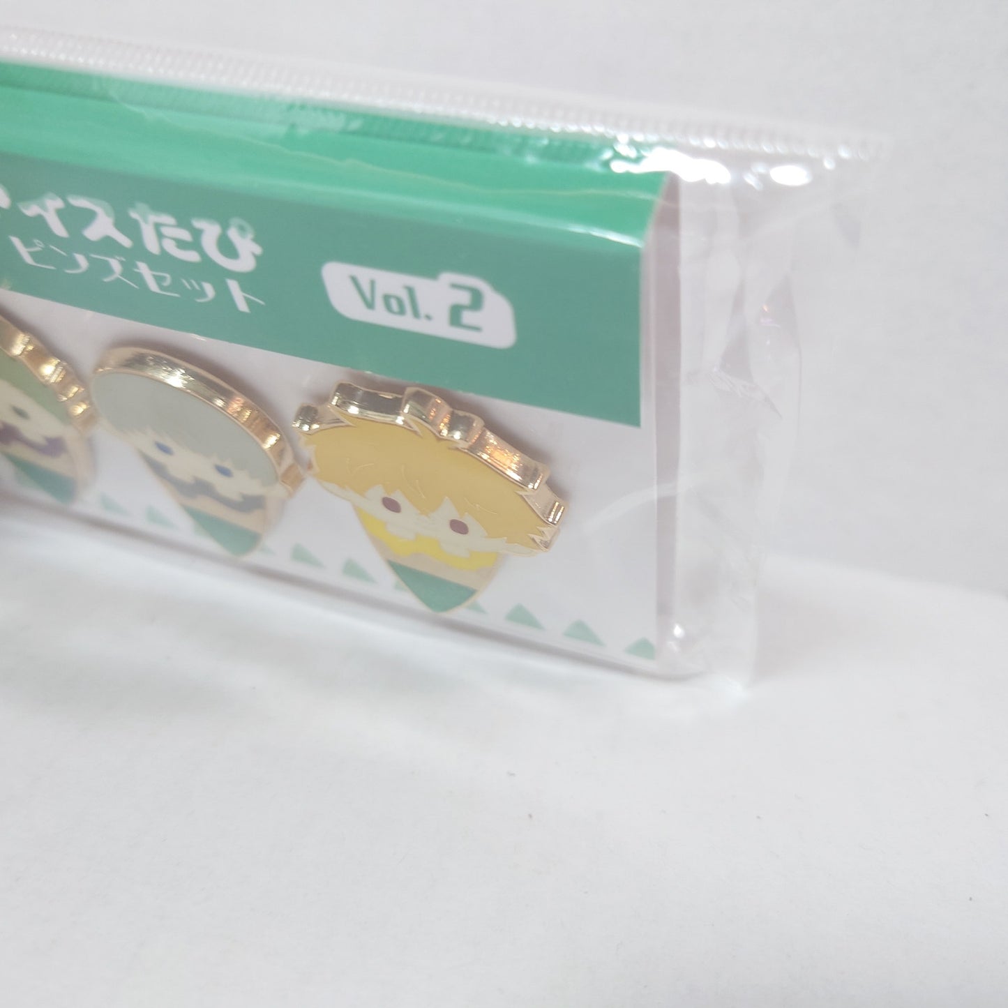 WIND BREAKER Ice Tapioca Pin Set