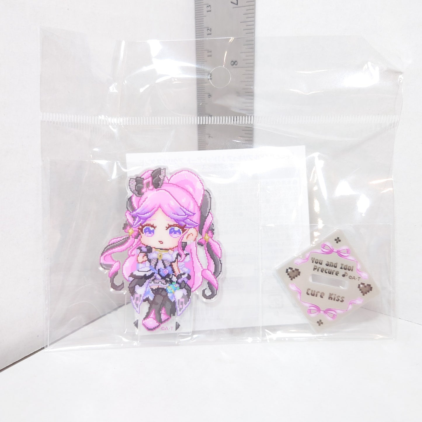 Kimi to Idol Pretty Cure Pixel Art Series Cure Kiss Acrylic Stand