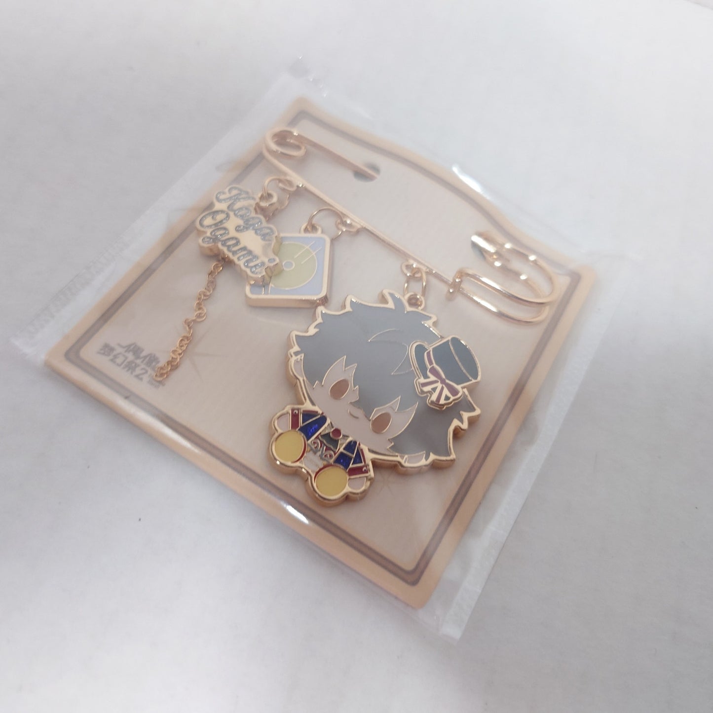 Oogami Koga UNDEAD Ensemble Stars CN Brooch Pin