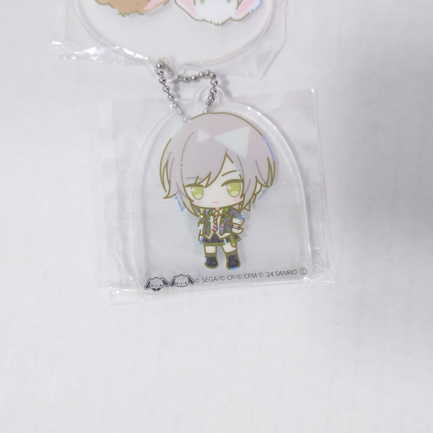 Shiho Hinomori Project Sekai x Sanrio (Kurousa & Shirousa) Keychain