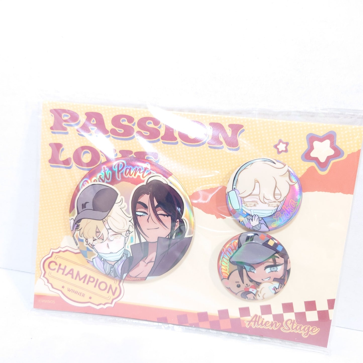 Hyuna & Luka Alien Stage Passion Love Pin Set