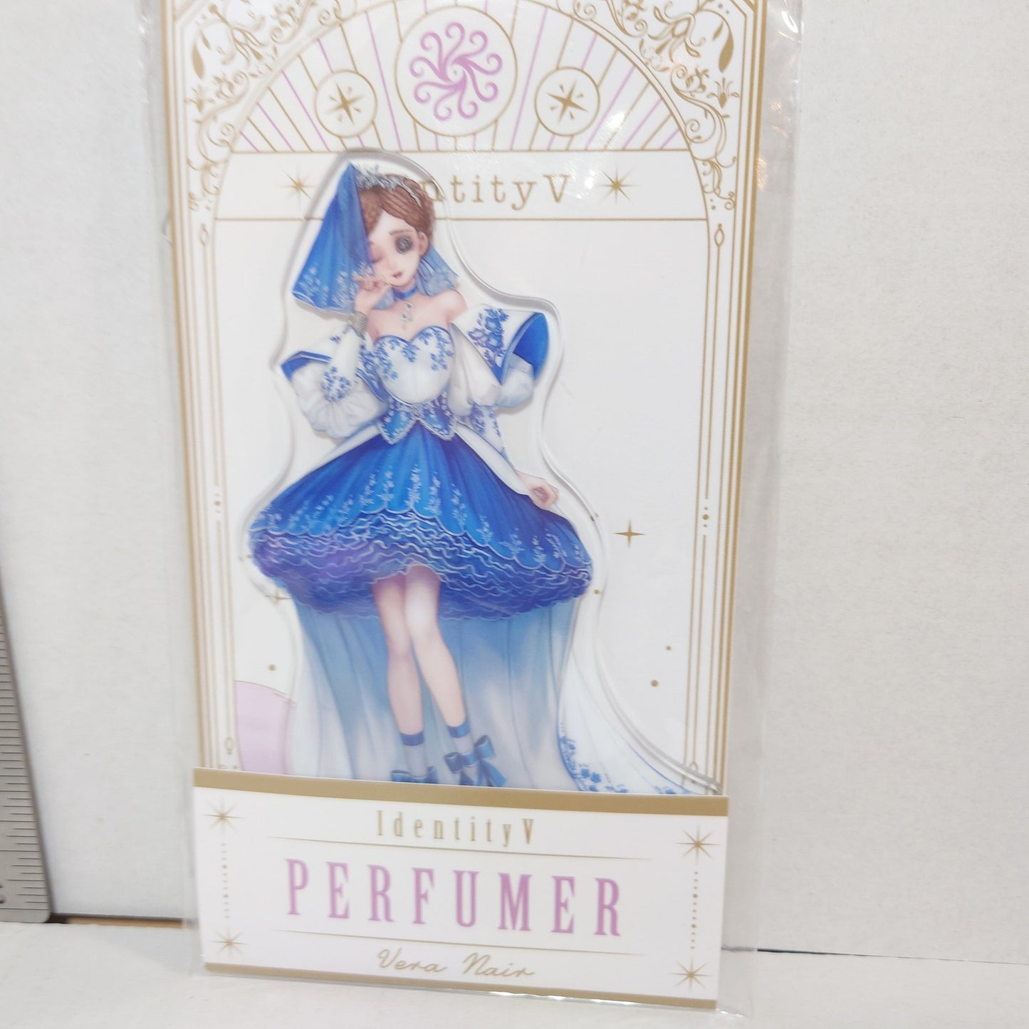 Vera Nair (Perfumer) Identity V x Lawson Acrylic Stand