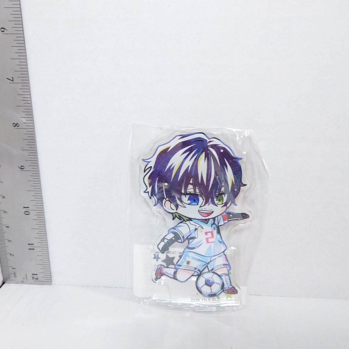 Aiku Oliver Blue Lock Acrylic Stand