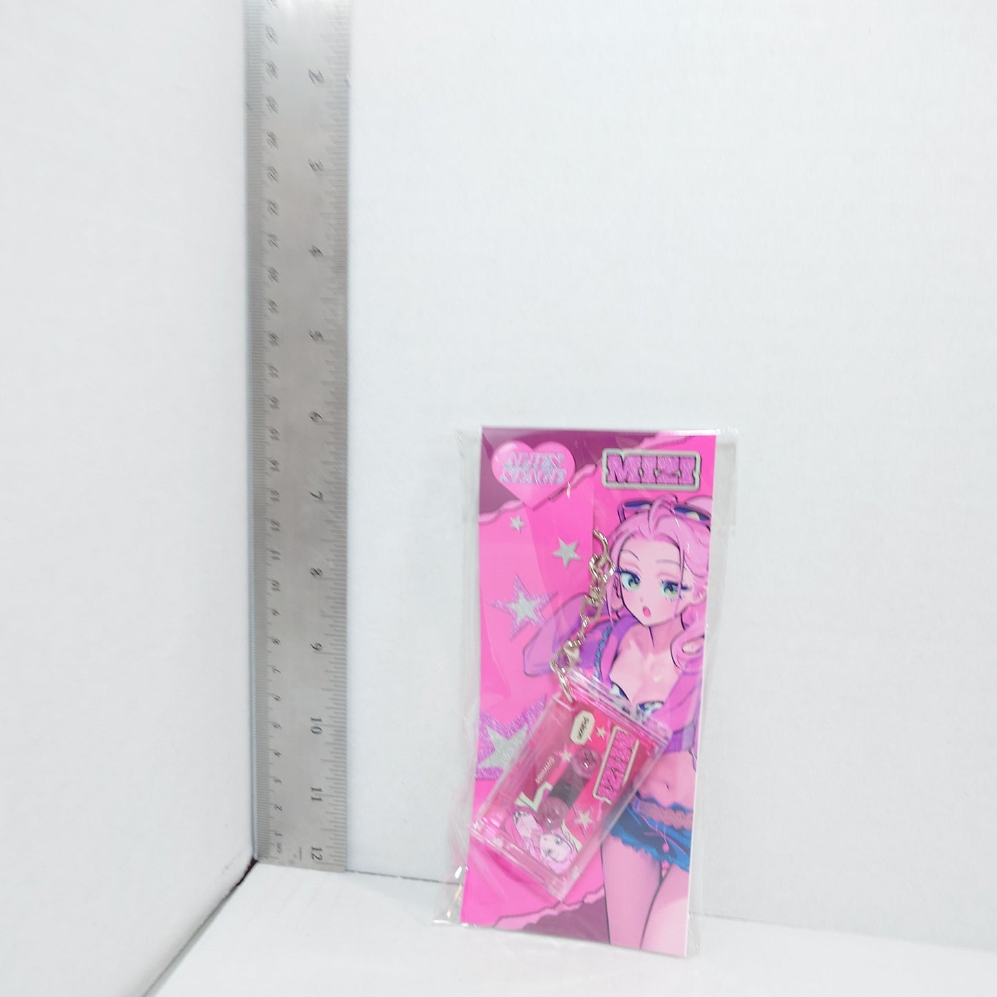 Mizi Alien Stage Find your Plus One! Cassette Keychain
