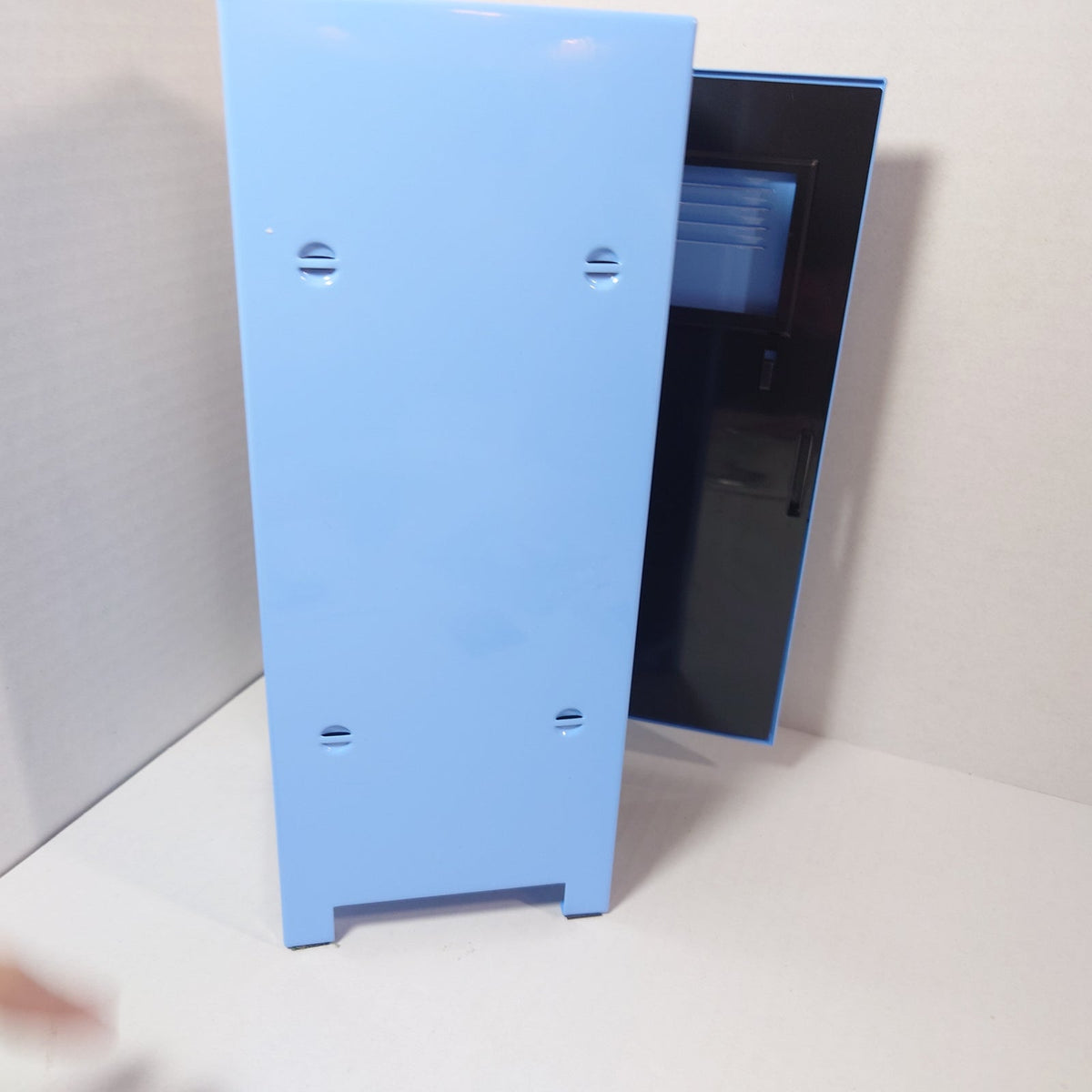 Ivan Alien Stage Fading Youth Mini Locker Set
