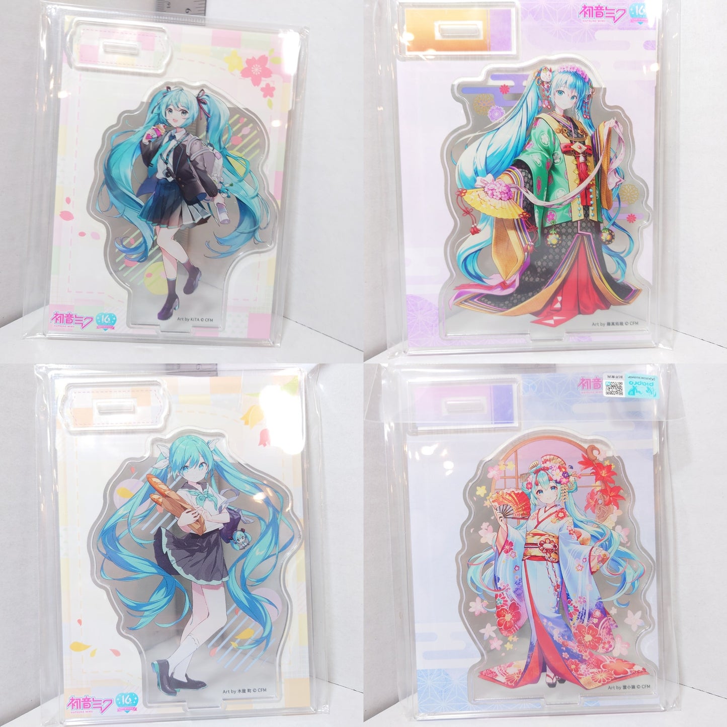 MIKU HATSUNE VOCALOID 16th Anniversary CRUX Acrylic Stand