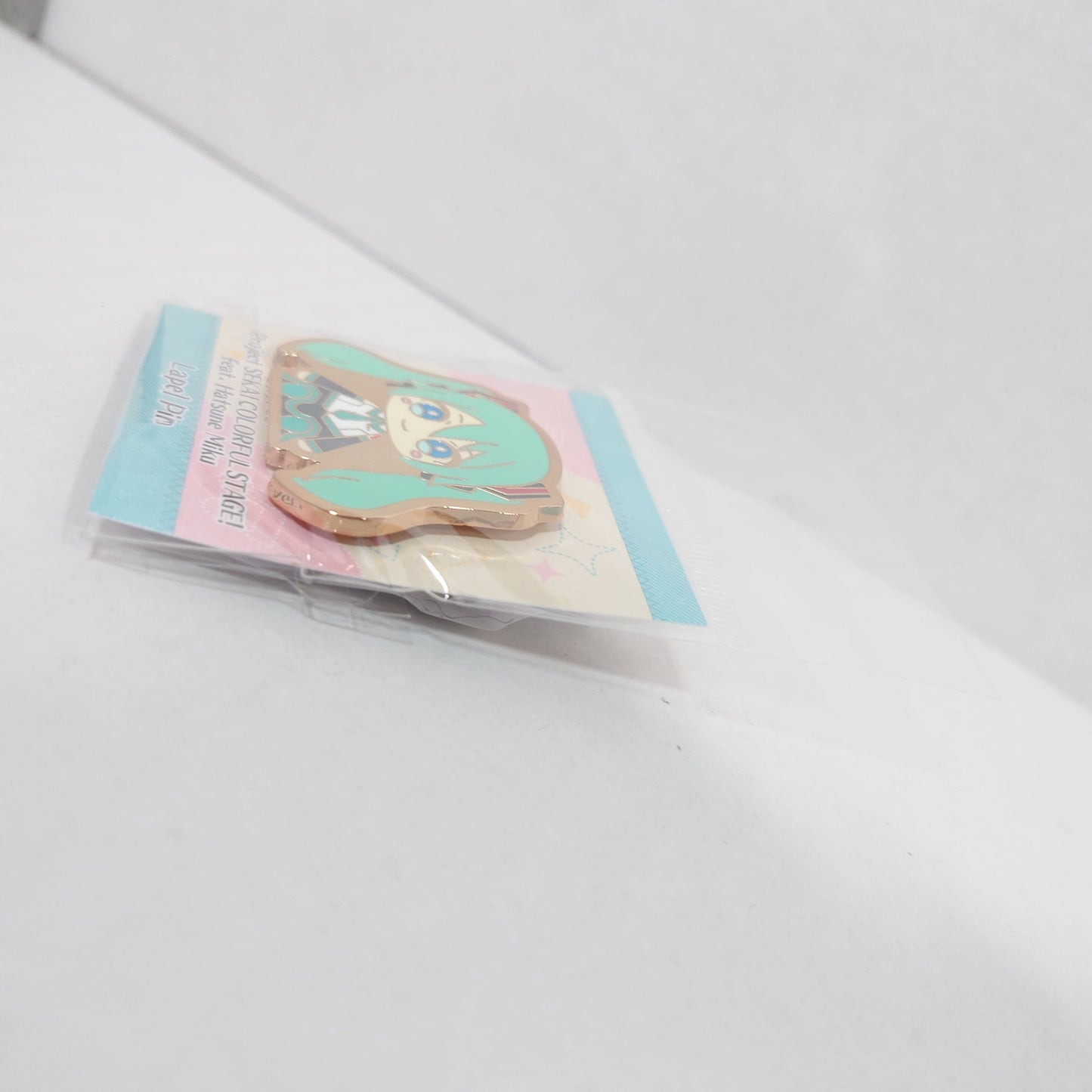 Miku Hatsune Project Sekai MySekai Lapel Pin