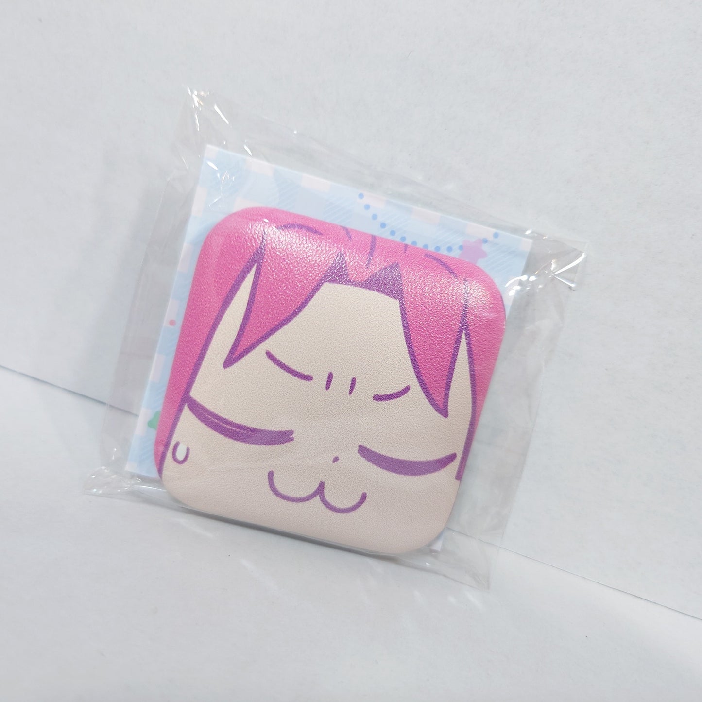 Mao Isara Trickstar Ensemble Stars CN Okawa Bkub Cushion Badge