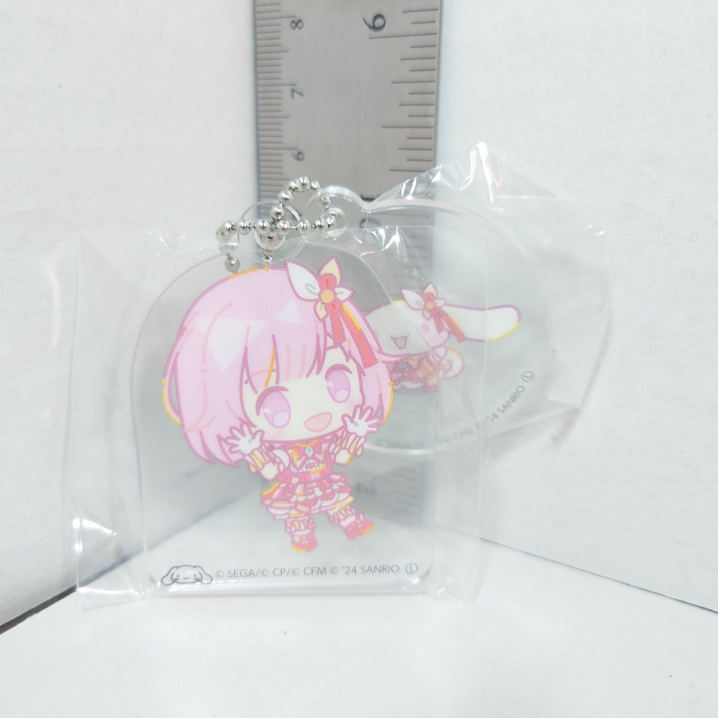Emu Otori Wonderlands x Showtime Project Sekai x Sanrio Cinnamoroll Acrylic Keychain