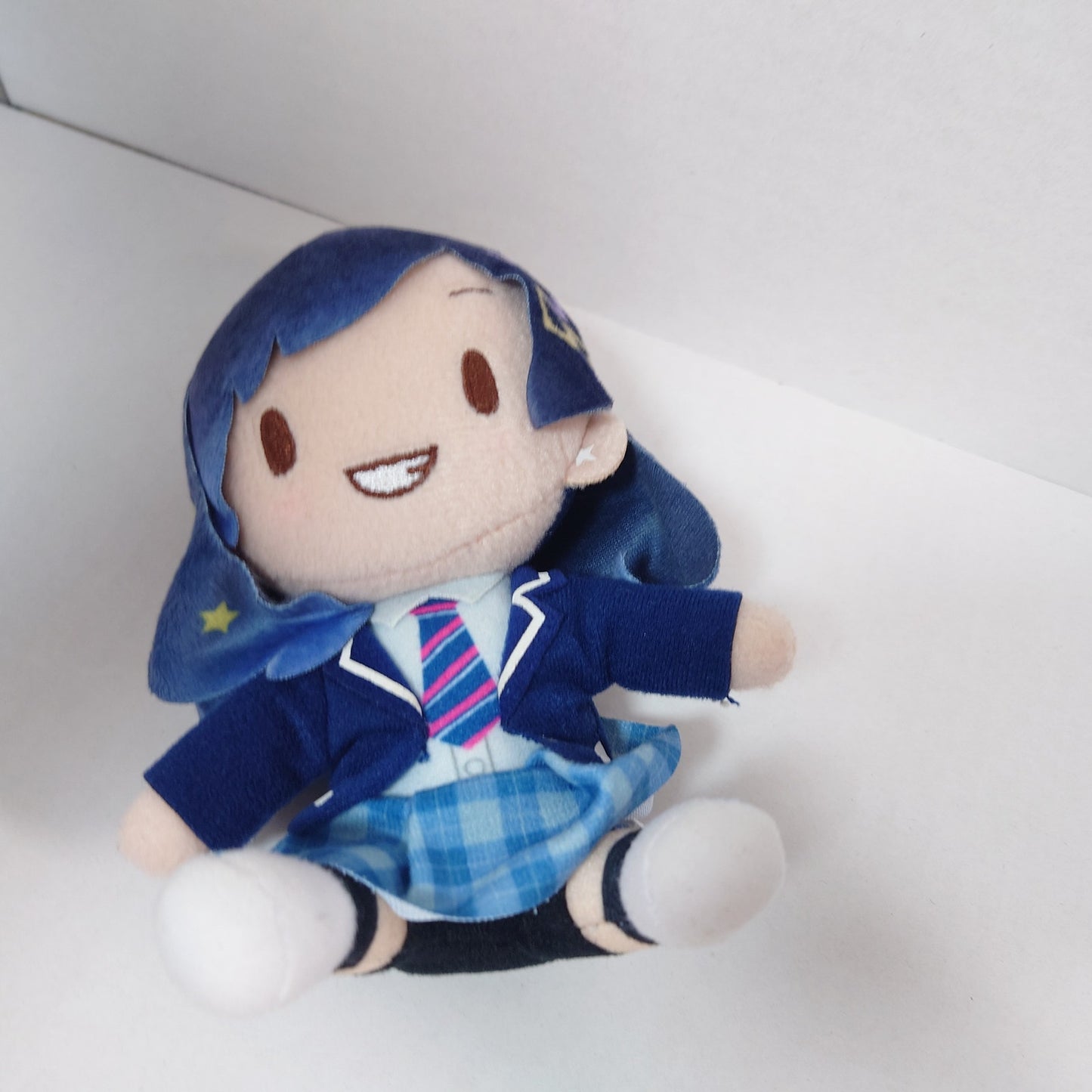 An Shiraishi Vivid Bad Squad Project Sekai Fuwapuchi Plush