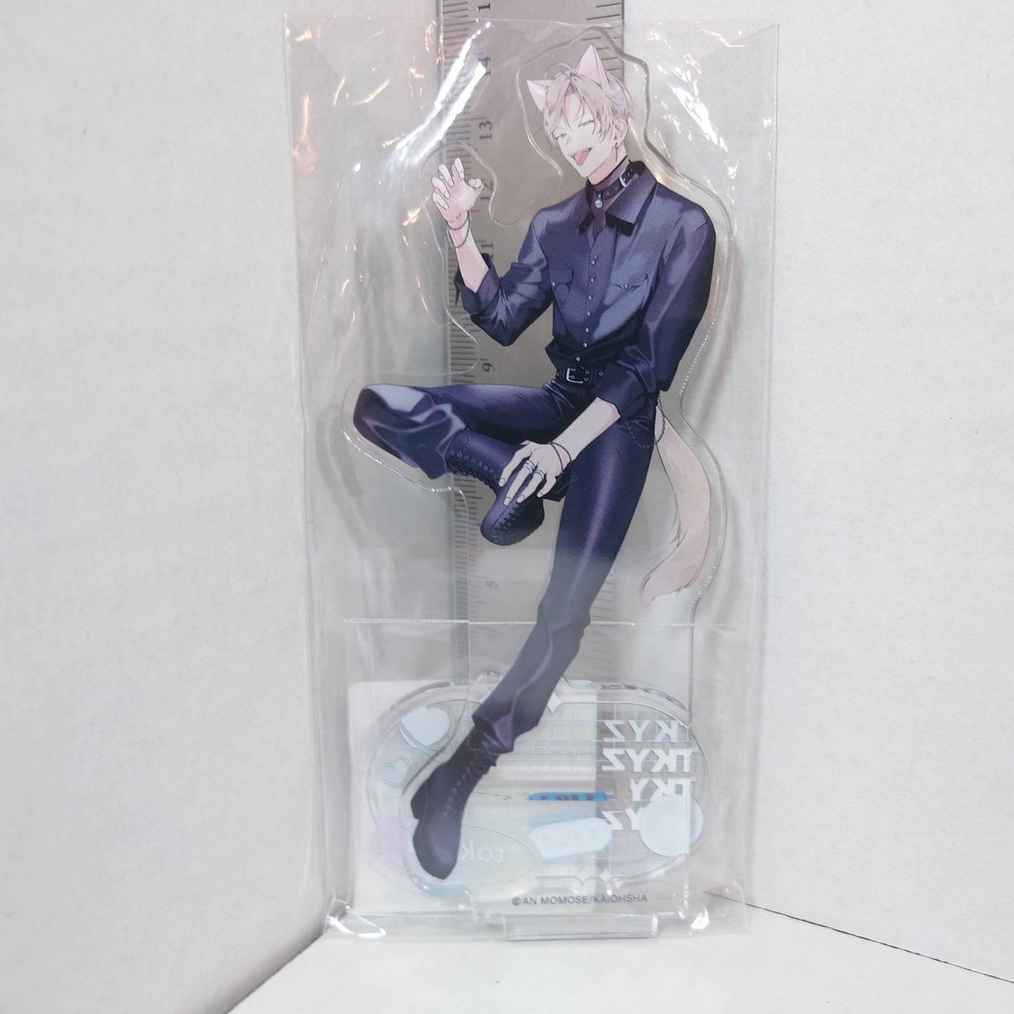 Tokiwa Naka Made Aishite (Love Me To The Core) Acrylic Stand