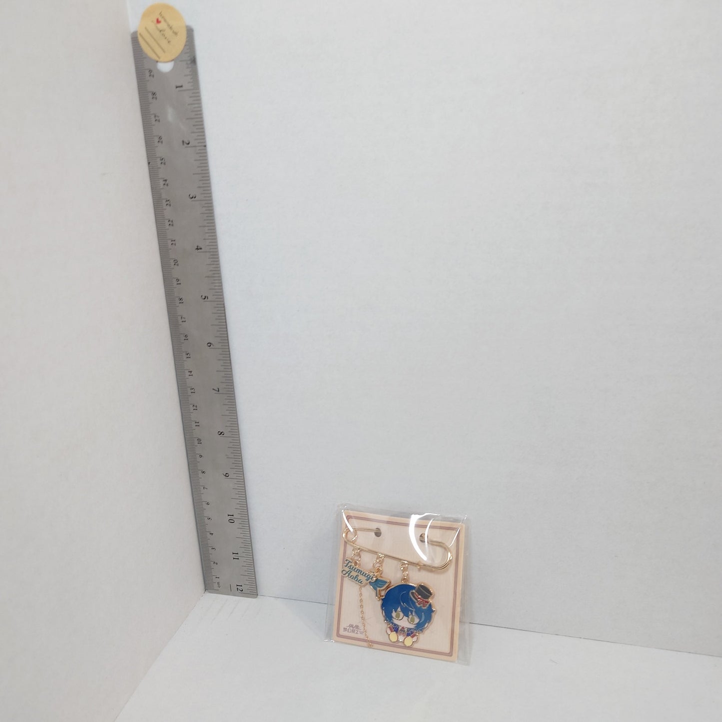 Tsumugi Aoba Switch Ensemble Stars CN Pin Brooch