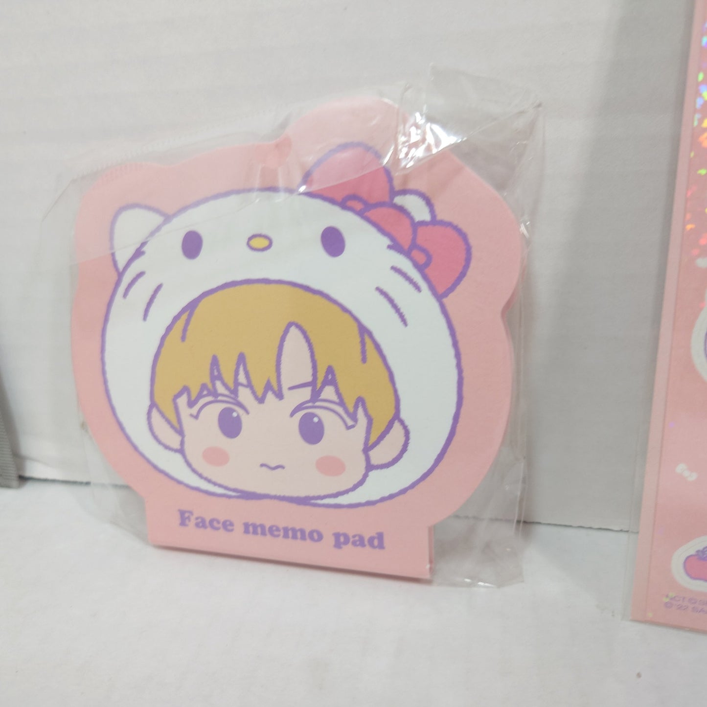 NCT x Sanrio Yuta Nakamoto & Hello Kitty Face Memo Pad & Sticker Sheet Set
