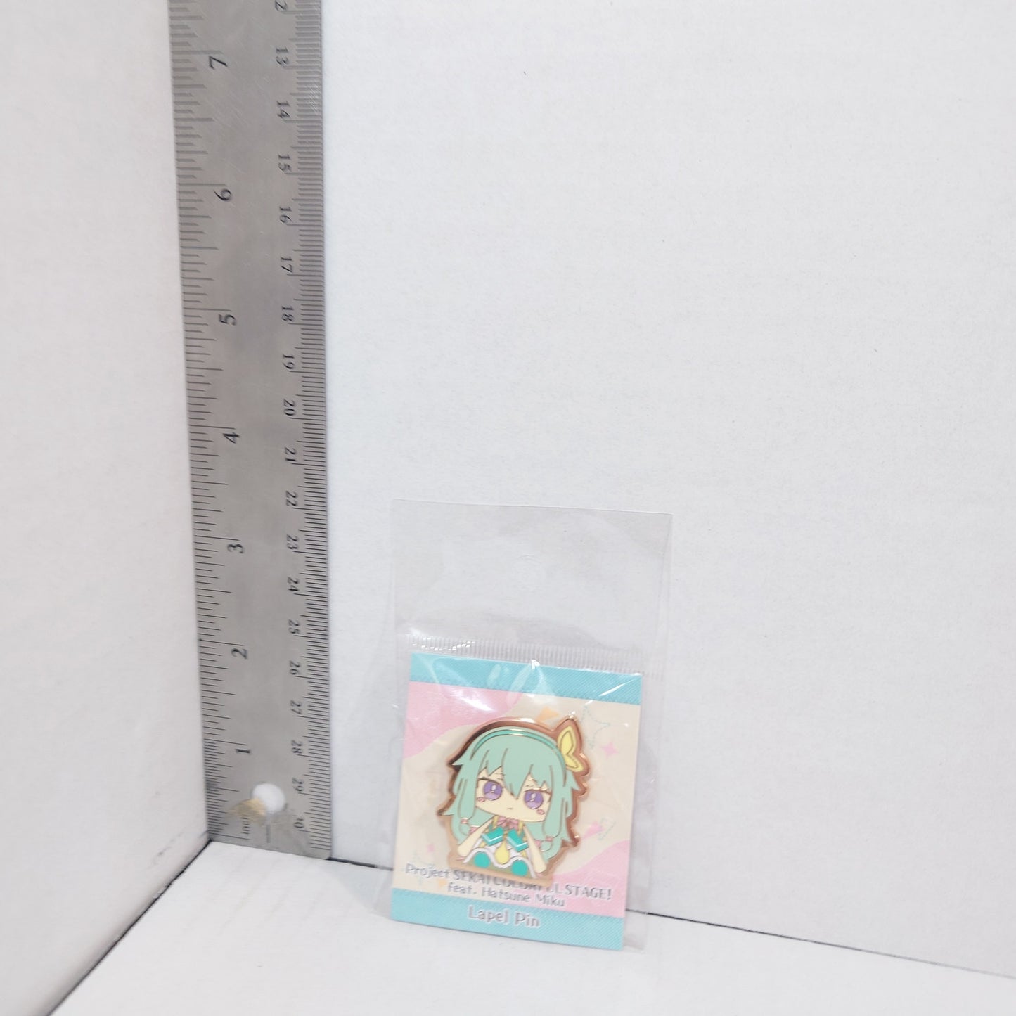 Nene Kusanagi Wonderlands x Showtime Project Sekai MySekai Lapel Pin