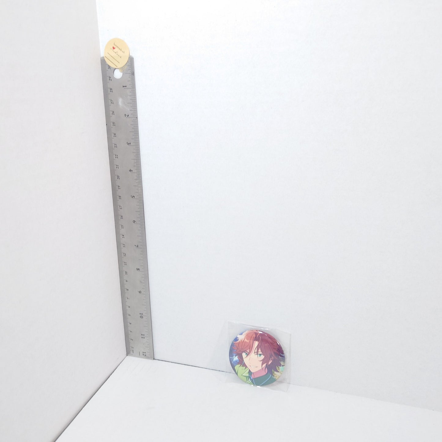 Madara Mikejima Ensemble Stars Badge Pin