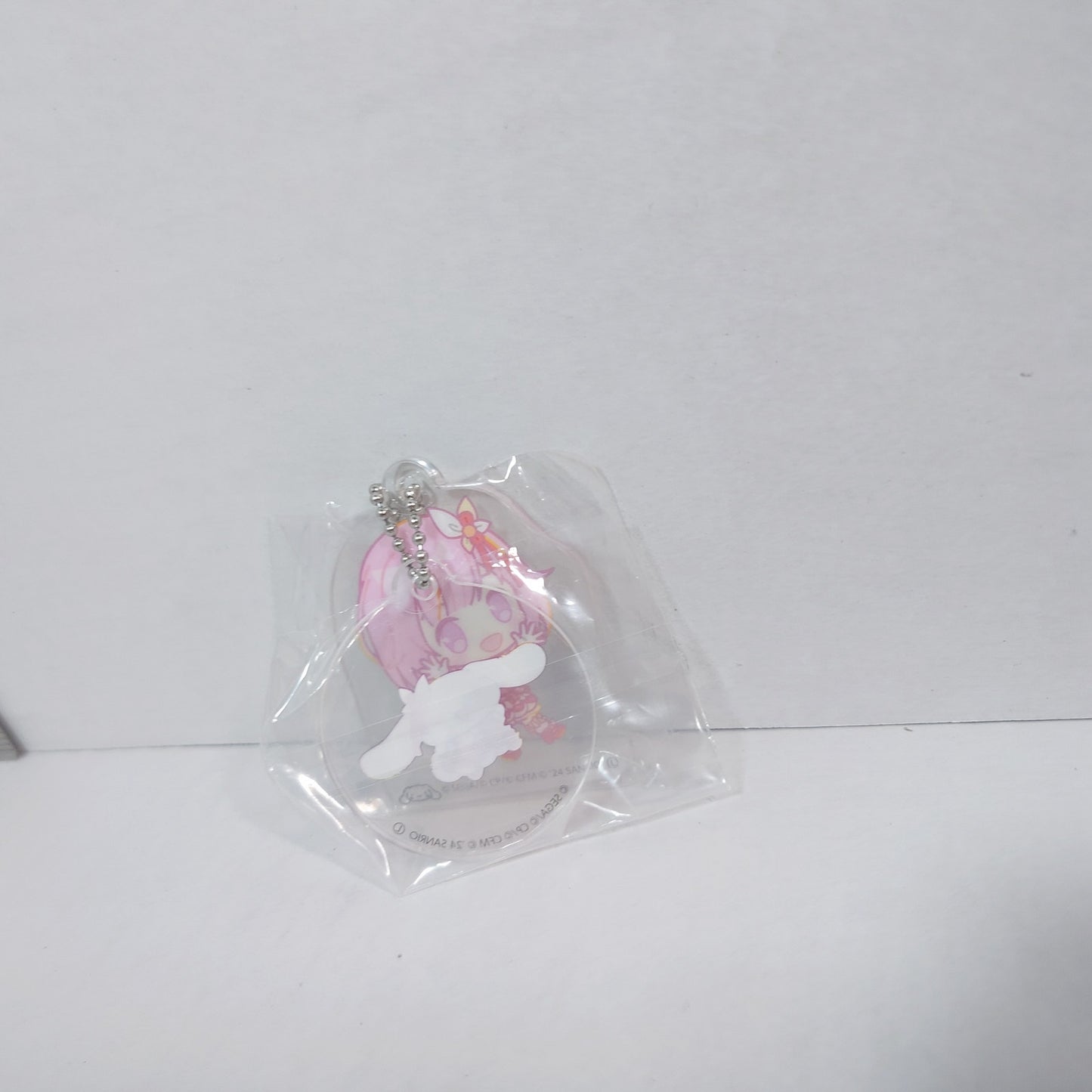 Emu Otori Wonderlands x Showtime Project Sekai x Sanrio Cinnamoroll Acrylic Keychain