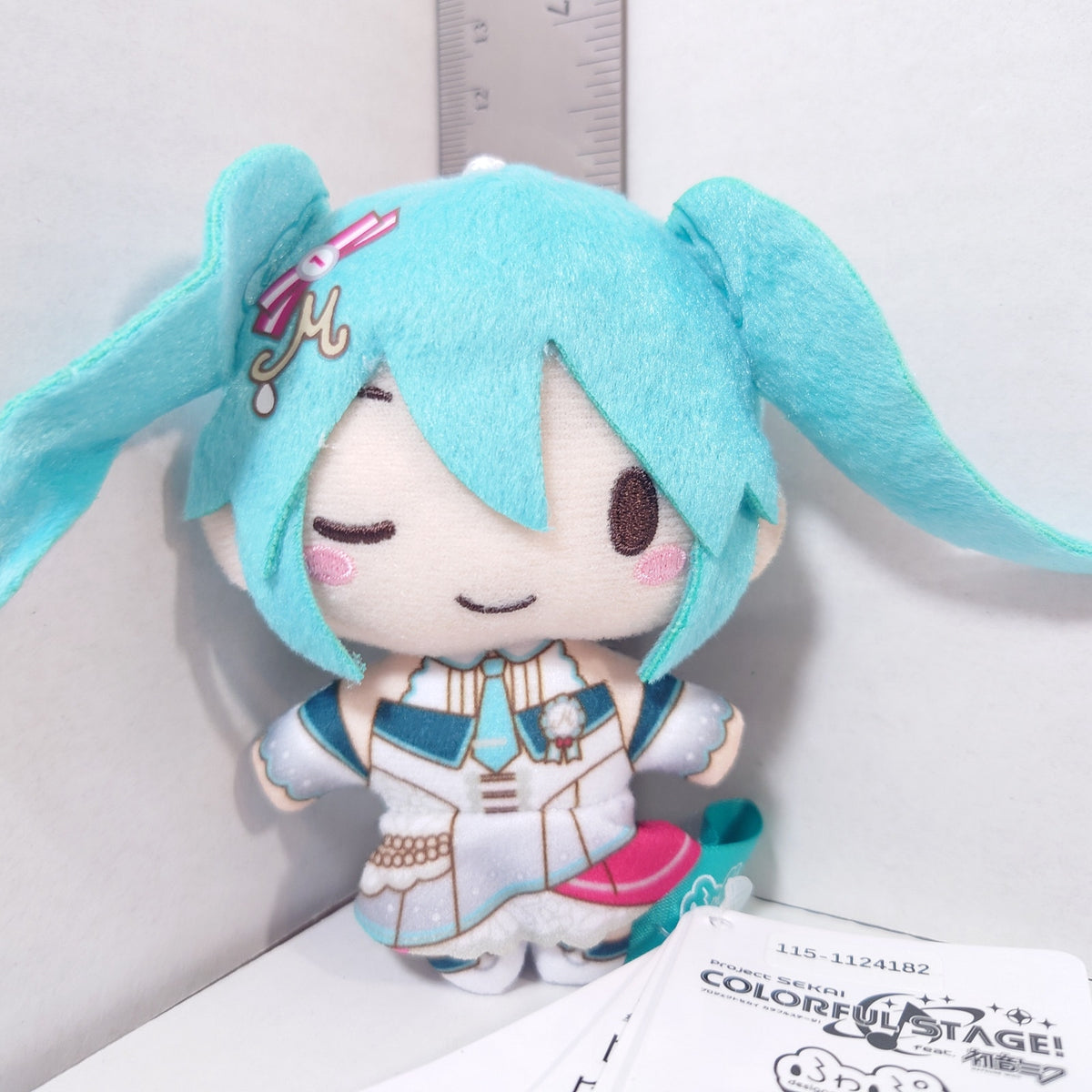 Miku Hatsune MORE MORE JUMP Project Sekai Fuwapuchi Nui Plush