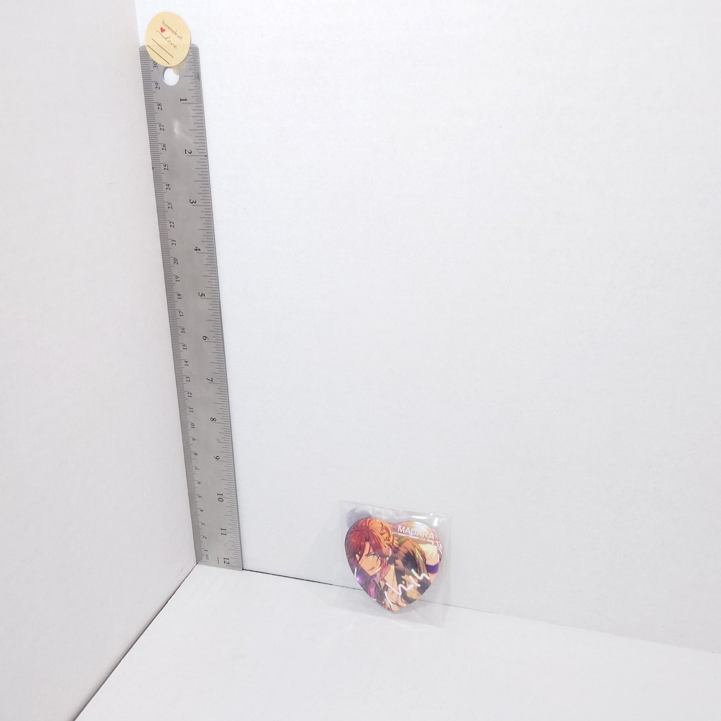 Madara Mikejima Ensemble Stars Badge Pin