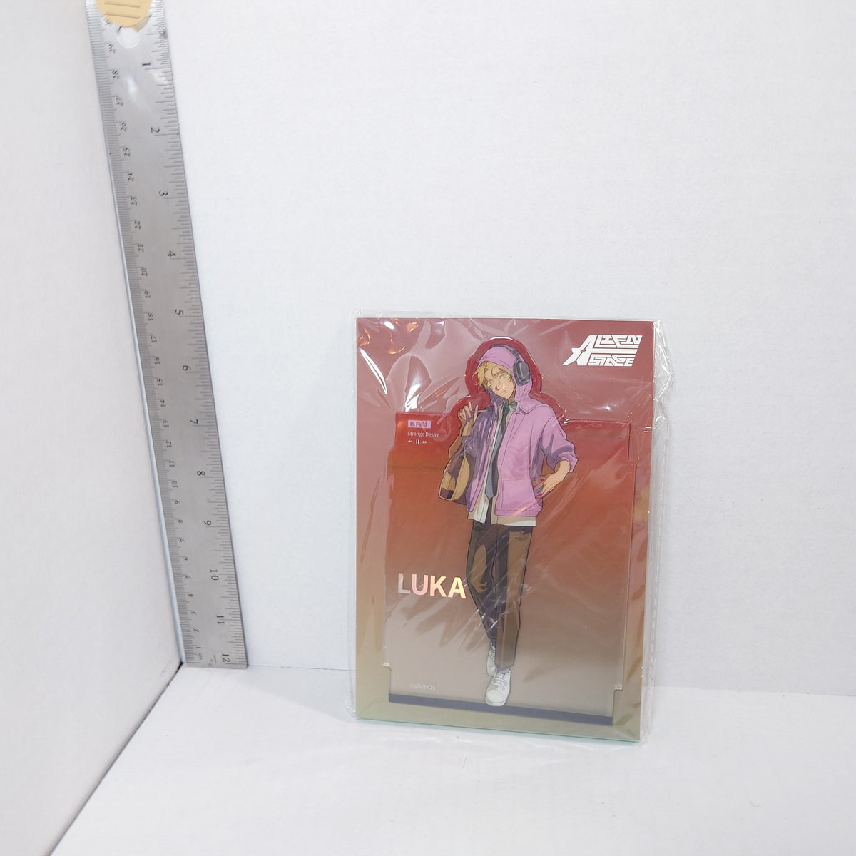 Luka Alien Stage Fading Youth Acrylic Stand