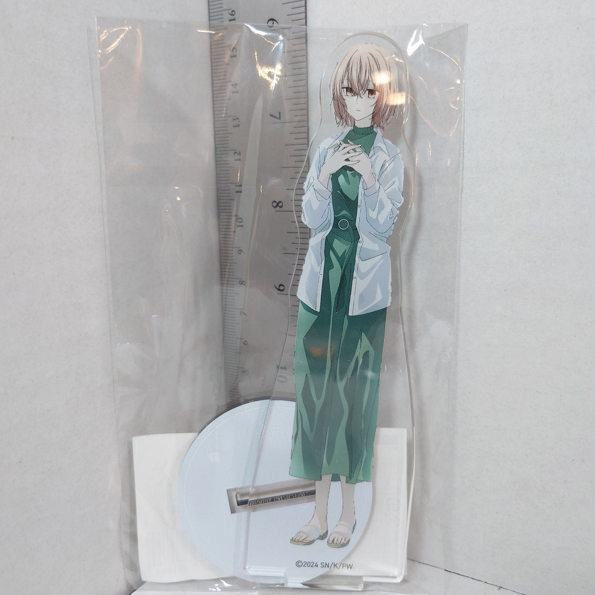 Hinako Yaotose Watashi wo Tabetai, Hitodenashi Acrylic Stand