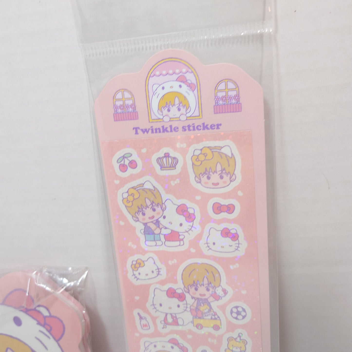 NCT x Sanrio Yuta Nakamoto & Hello Kitty Face Memo Pad & Sticker Sheet Set