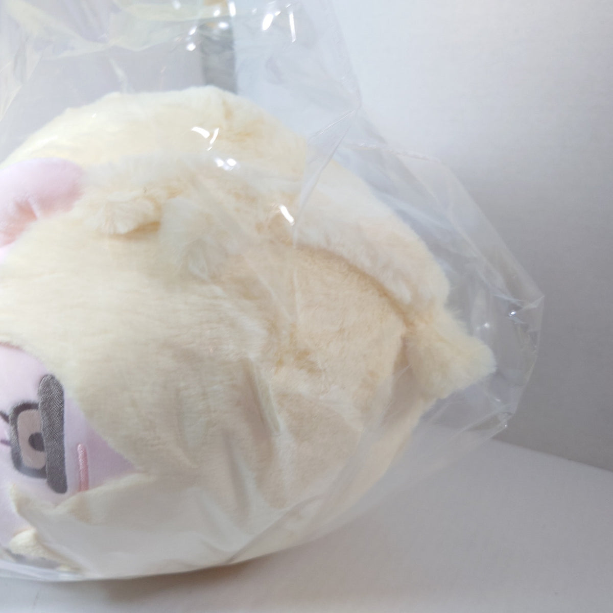 Luka Alien Stage 4th Anniversary Dreaming Hours Series Steam Bun Plush
